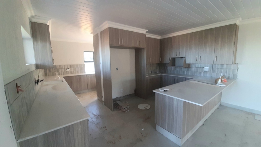 3 Bedroom Property for Sale in Dana Bay Western Cape